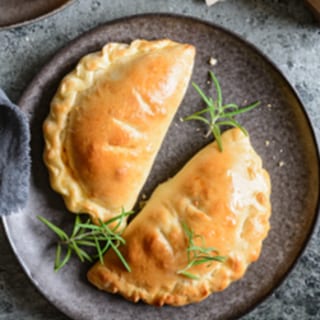 Plain Cheese Calzone (Large)